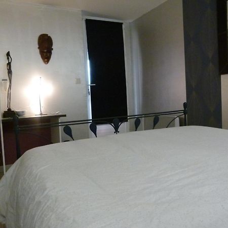 Bed and Breakfast Notre Vie La Roussas Exterior foto