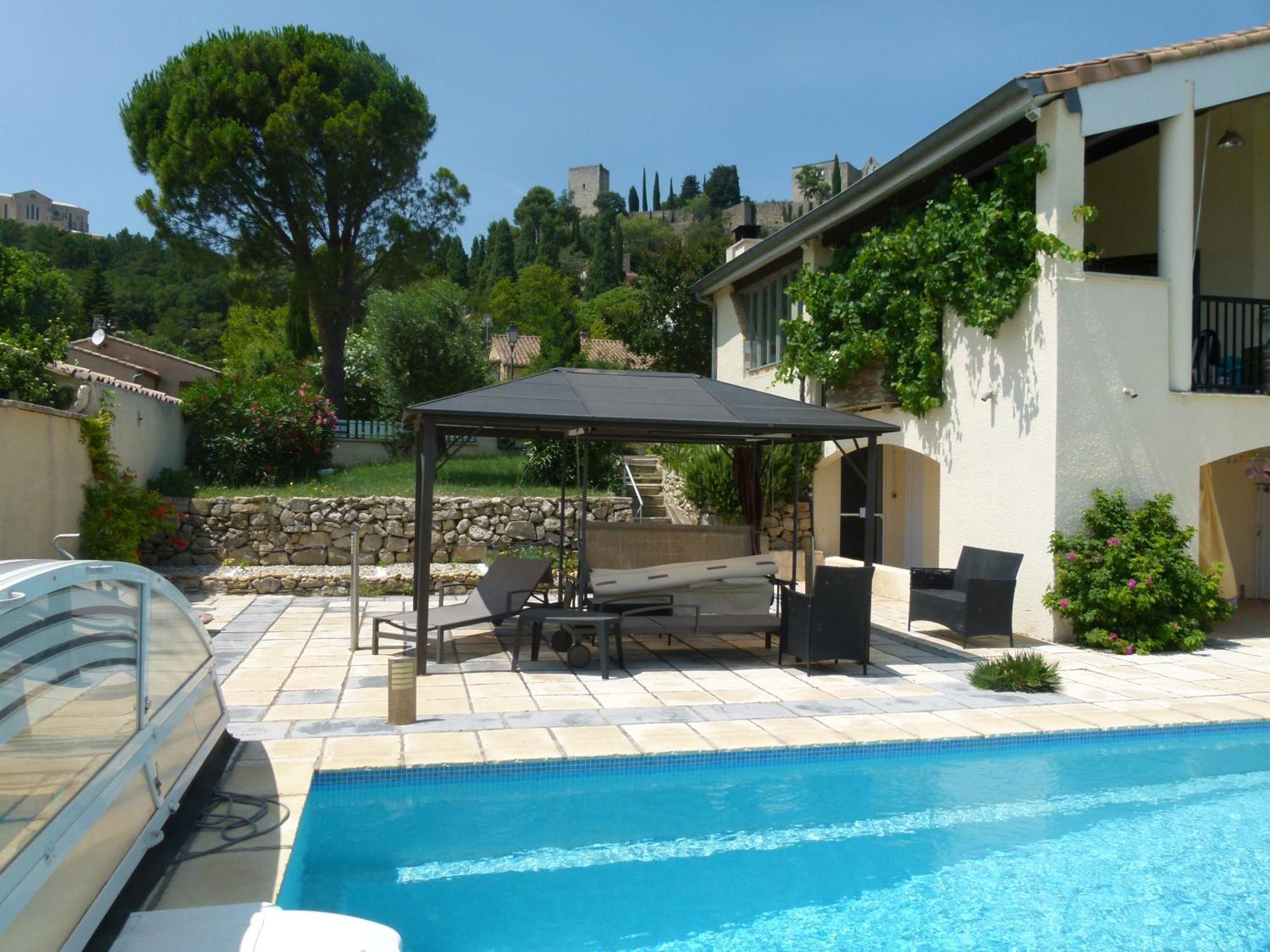 Bed and Breakfast Notre Vie La Roussas Exterior foto